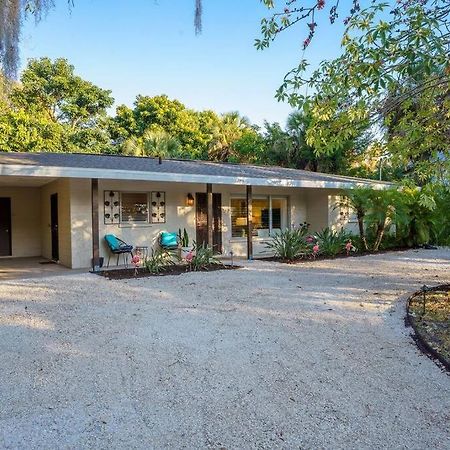 Beautiful Glam Mid-Century 1 Block From Sarasota Bay With Firepit Villa Exterior photo